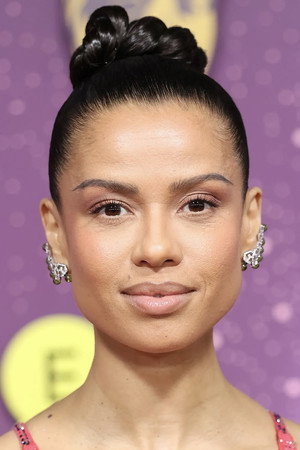 Gugu Mbatha-Raw profil kép