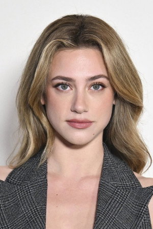 Lili Reinhart profil kép