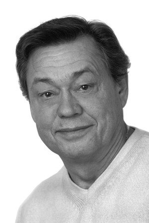Николай Караченцов profil kép