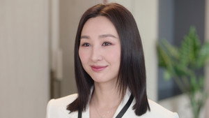 新聞女王 2. évad Ep.9 9. epizód
