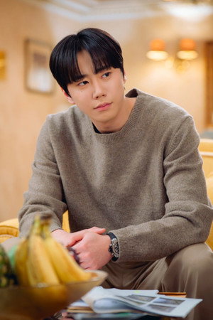 신입사원 강회장 poszter