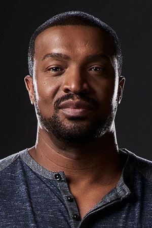Roger Cross profil kép