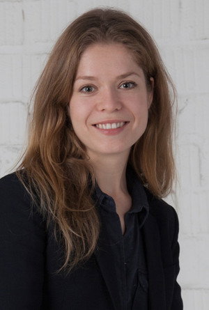 Luise Helm profil kép