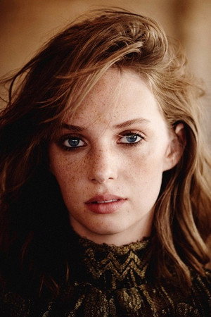 Maya Hawke profil kép
