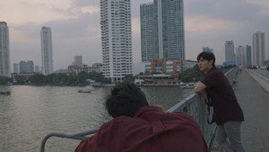อยากเห็นท้องฟ้าเป็นอย่างวันนั้น kép