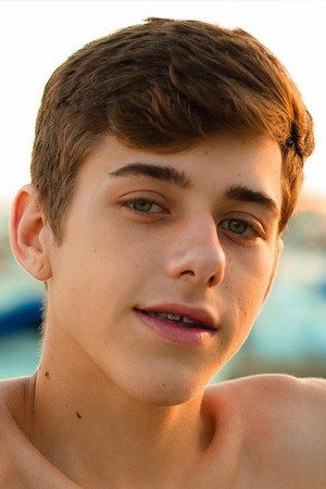 Joey Mills profil kép