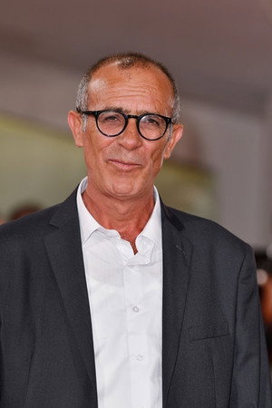 Kamel El Basha profil kép