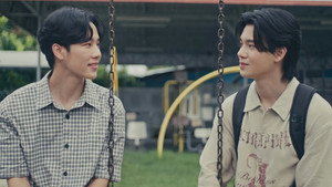 ทำไมต้องเป็นเธอทุกที kép