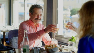 Tony Shalhoub Breaking Bread 1. évad Ep.2 2. epizód