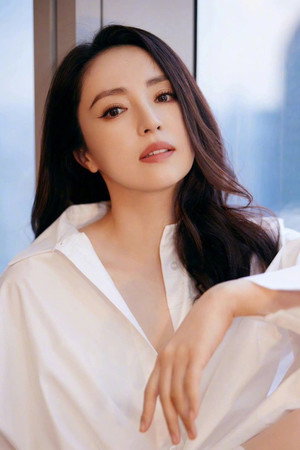 董璇 profil kép