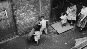 Lewis Mumford on The City 1. évad Ep.5 5. epizód