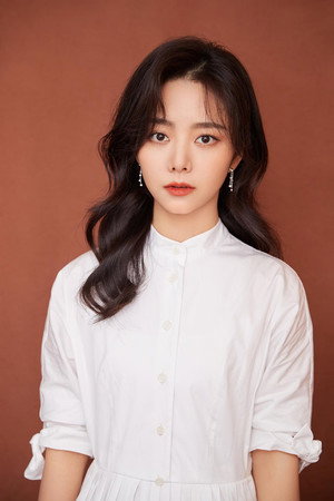 谭松韵 profil kép