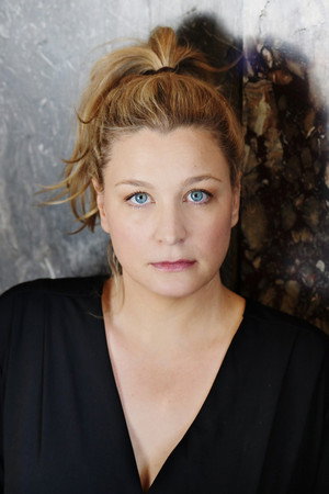 Anna König profil kép