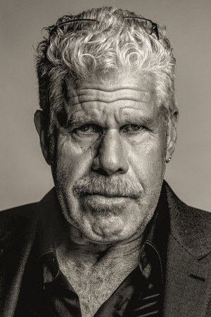 Ron Perlman profil kép