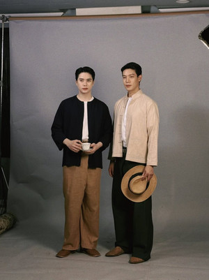 จาฤกรติชา poszter