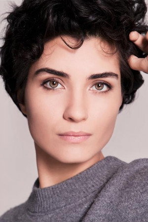 Tuba Büyüküstün profil kép