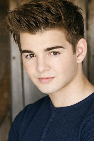 Jack Griffo profil kép