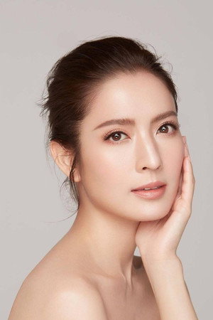 ทักษอร ภักดิ์สุขเจริญ profil kép