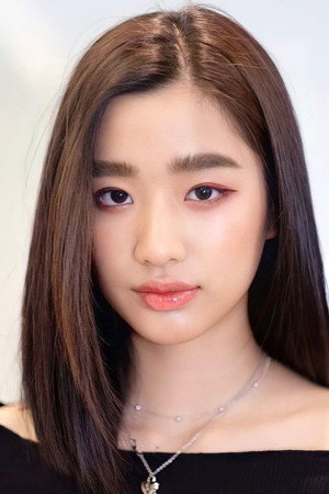 ต้นตะวัน ตันติเวชกุล profil kép