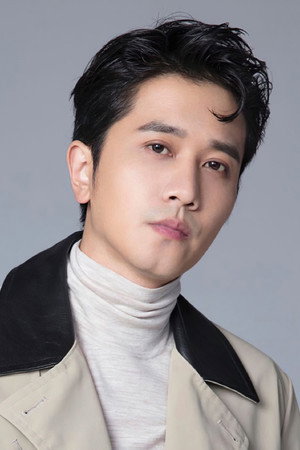 彭冠英 profil kép