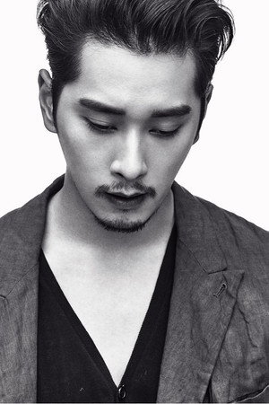 황찬성 profil kép