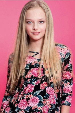 Amiah Miller profil kép