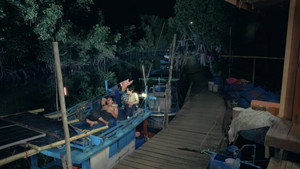 ที่สามของเธอ kép