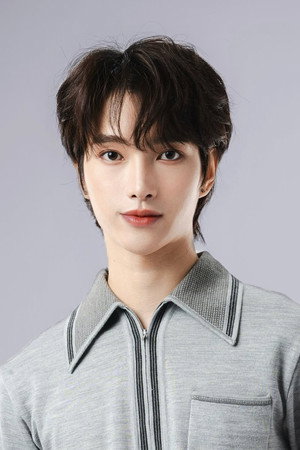 ธีร์ ธีรวัฒน์ ธนะคำ profil kép