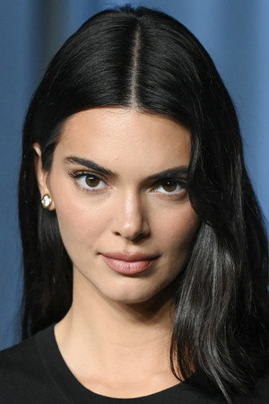 Kendall Jenner profil kép