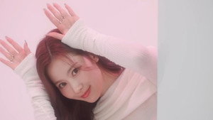 사나의 냉터뷰 kép