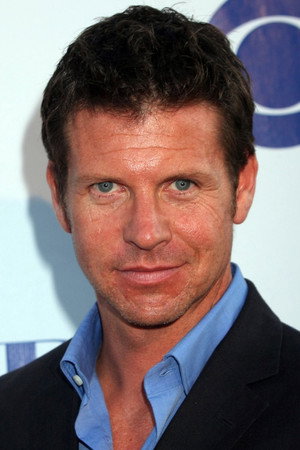Lloyd Owen profil kép