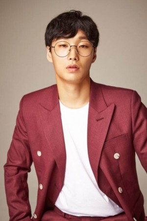 박태산 profil kép