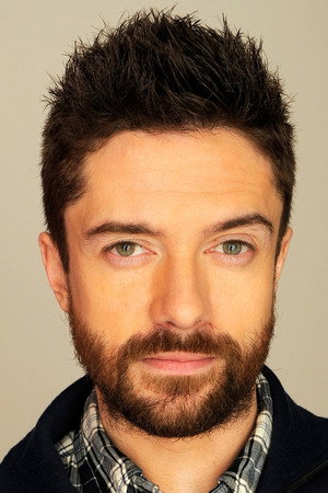Topher Grace profil kép
