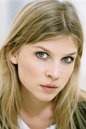Clémence Poésy profil kép