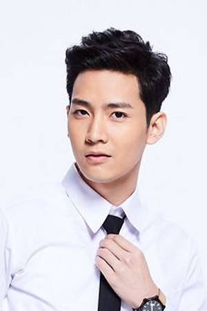 วโรดม เข็มมณฑา profil kép