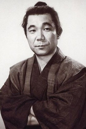 左右田一平 profil kép