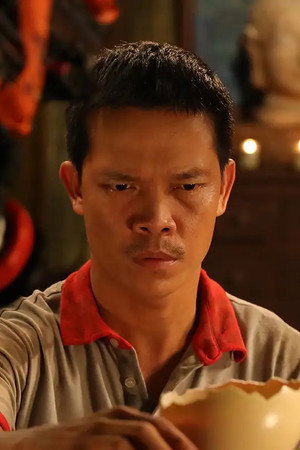 Sỹ Toàn profil kép