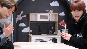 Johnny's Communication Center 1. évad Ep.3 3. epizód