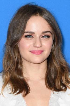 Joey King profil kép