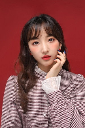 Yoon Ra-young profil kép