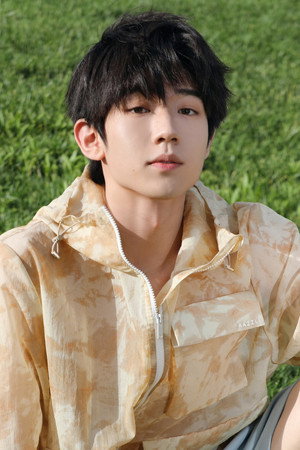 吴俊霆 profil kép