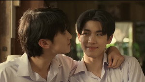 ต้นส้มบ้านเขา แต่ผลส้มหล่นมาบ้านเราตลอดเลย kép