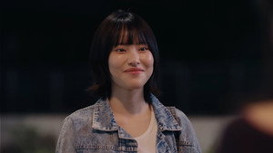 ขอฟังอีกครั้งเพลงรักของเธอ kép