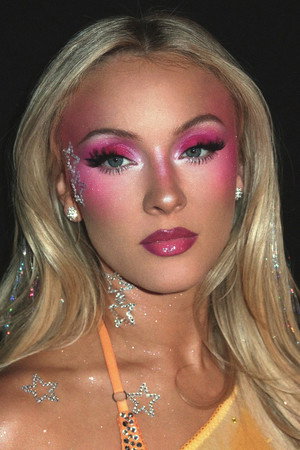 Zara Larsson profil kép