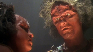 Star Trek: Voyager 2. évad Ep.2 Beavatás