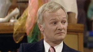 Are You Being Served? 6. évad Ep.5 5. epizód