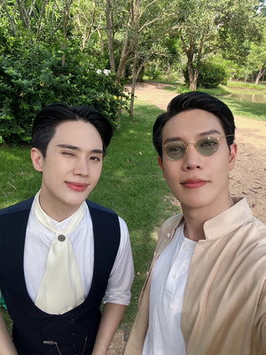 จาฤกรติชา poszter