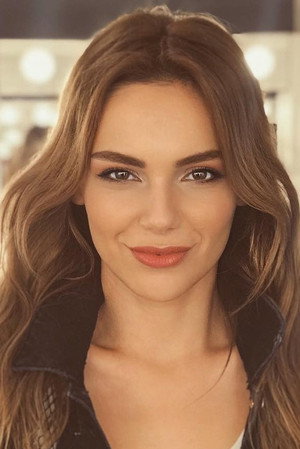 Yağmur Tanrısevsin profil kép