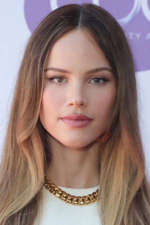 Halston Sage profil kép