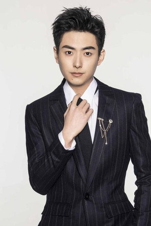 崔航 profil kép